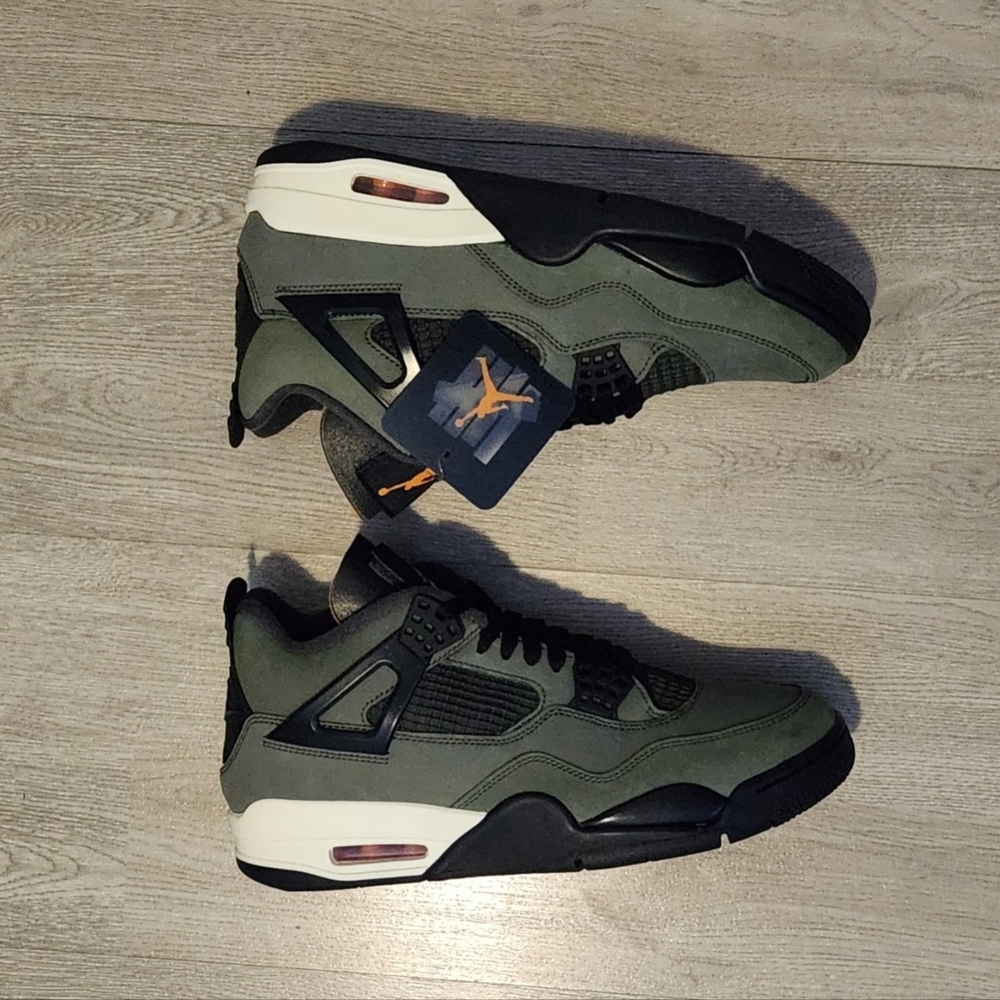 Jordan UNDEFEATED 4 - Picture 4 of 8